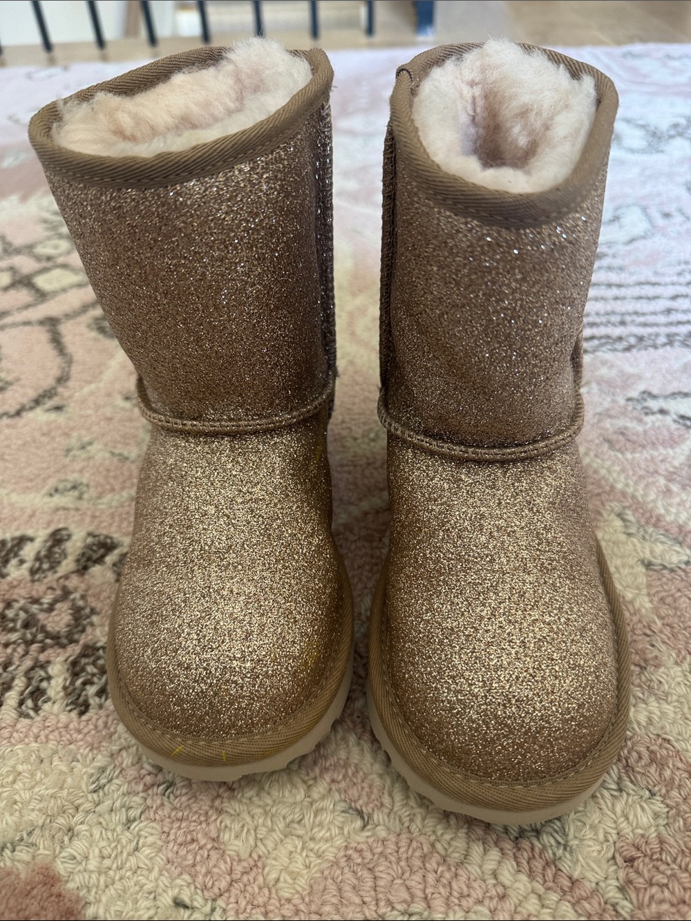 UGG Kids Glitter Pull-On Boots in Rose